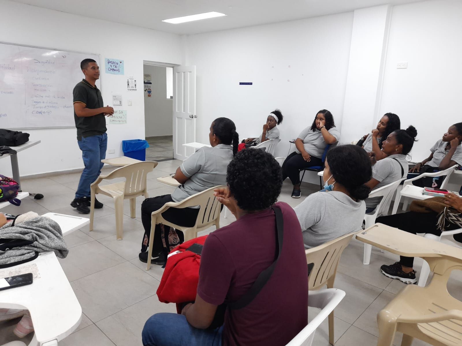 ECOISLAS SAI SAS BIC: gallery photo 1